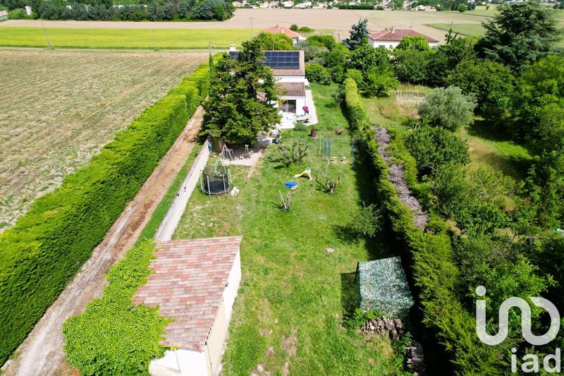 Maison - 200 m² - 8 pièces