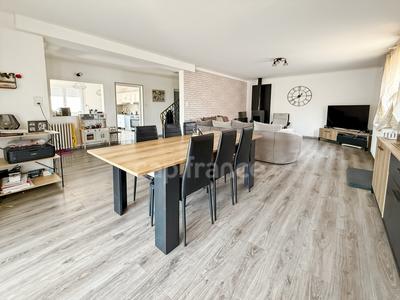 Maison - 154 m² - 6 pièces