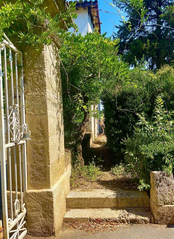 Bastide - 379 m² - 9 pièces