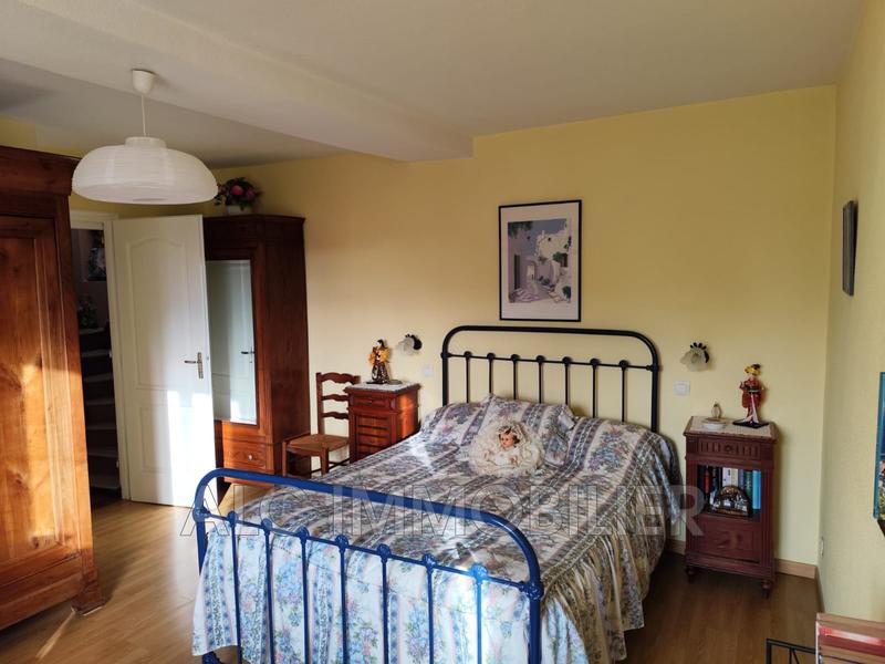 Maison - 122 m² - 4 pièces