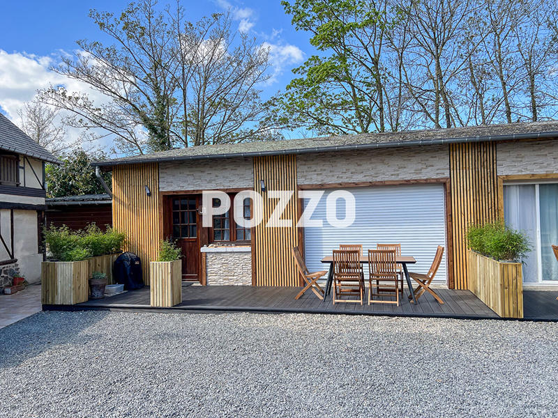 Maison - 375 m² - 19 pièces