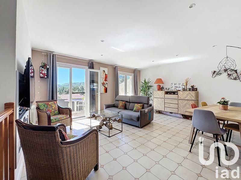 Maison - 103 m² - 5 pièces