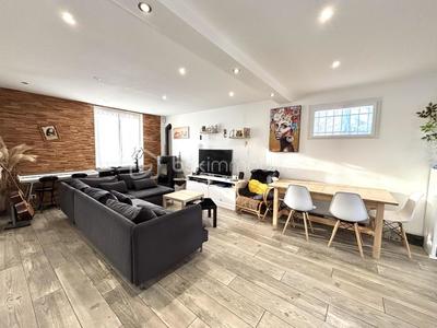 Maison - 87 m² - 5 pièces