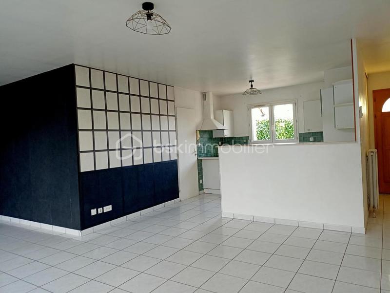 Maison - 98 m² - 4 pièces