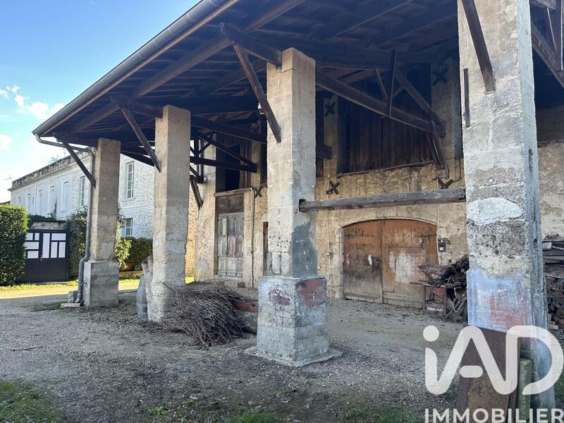 Maison - 153 m² - 4 pièces