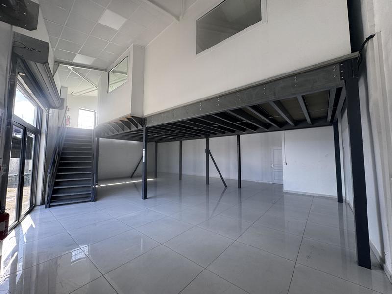 Local commercial - 181 m²