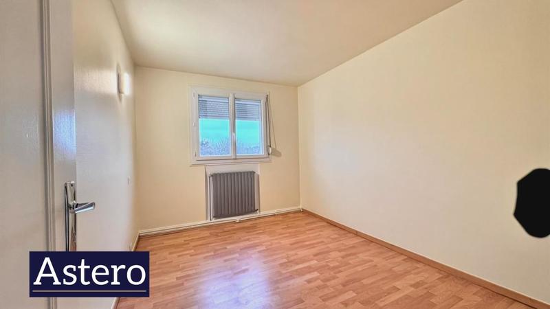 Maison - 108 m² - 8 pièces