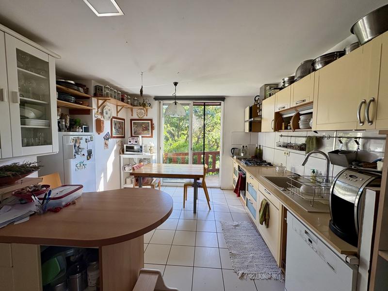 Bastide - 205 m² - 6 pièces