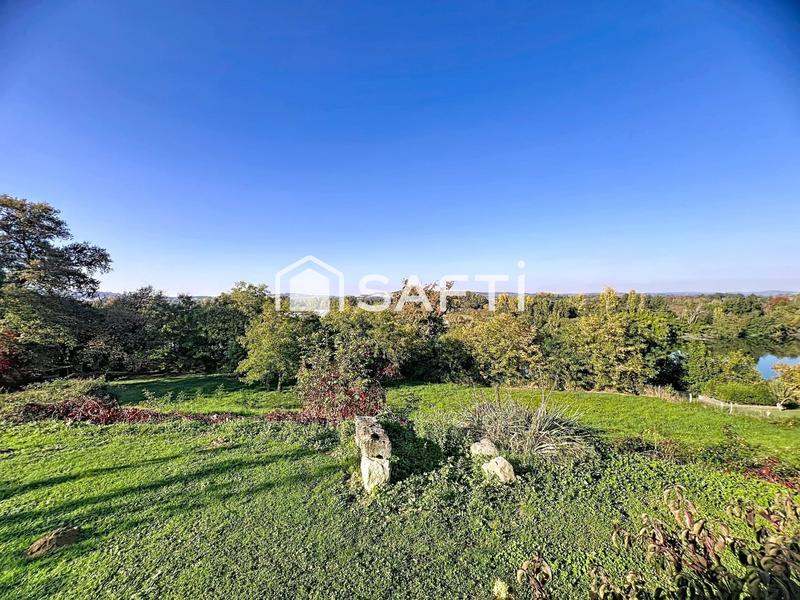 Maison - 157 m² - 10 pièces