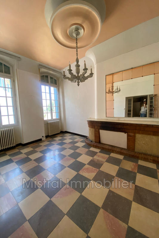 Appartement - 110 m² - 4 pièces