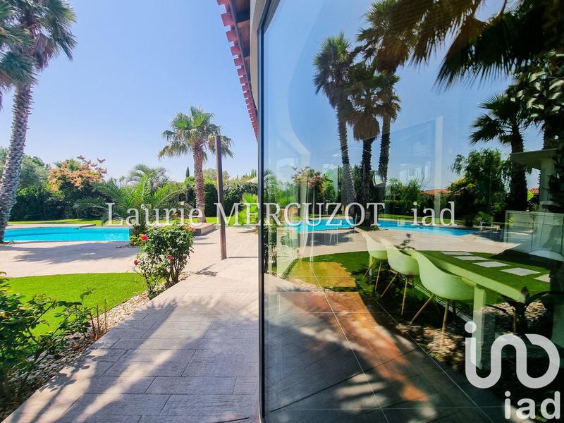 Maison de maîtres - 260 m² - 7 pièces