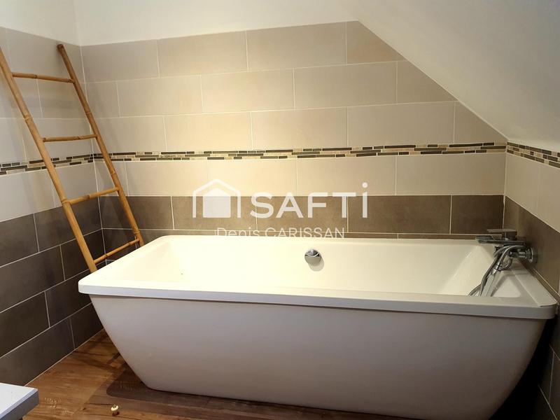 Maison - 316 m² - 13 pièces