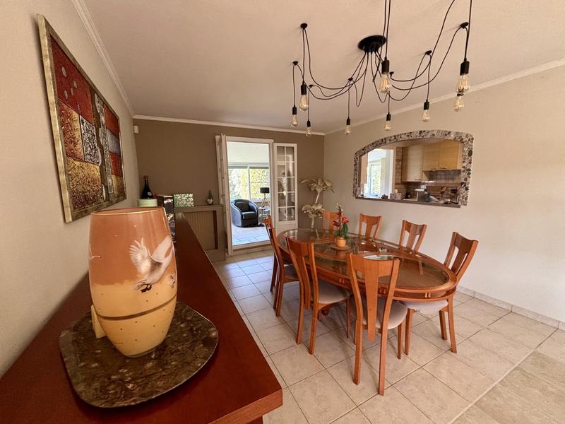 Villa - 220 m² - 7 pièces