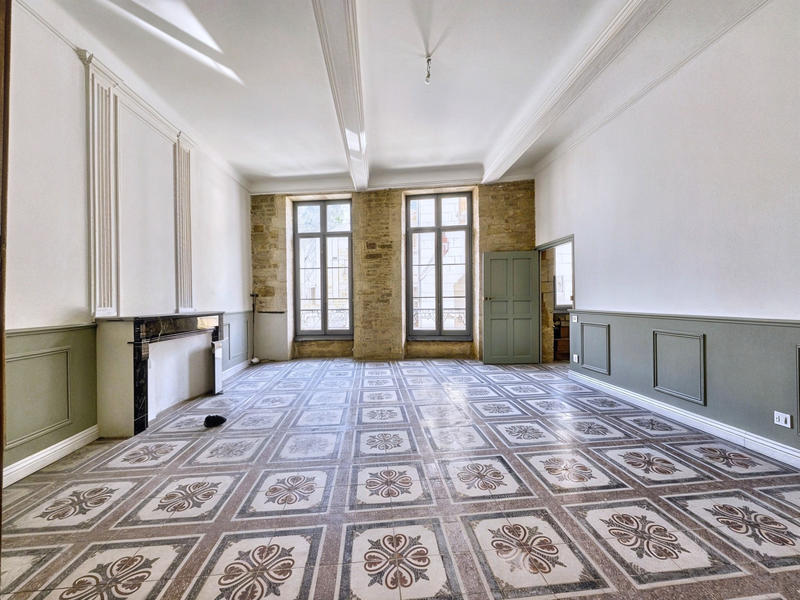 Appartement - 111 m² - 4 pièces