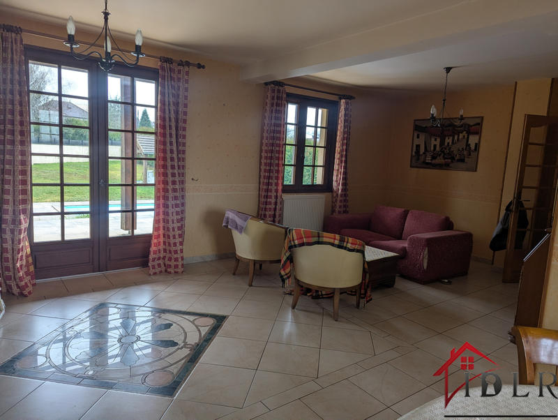 Maison - 136 m² - 5 pièces