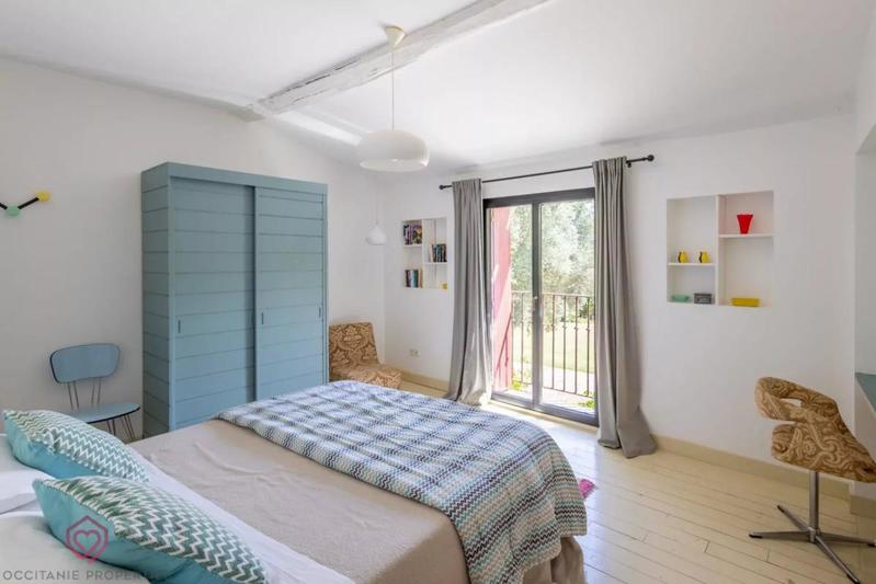 Maison de maîtres - 900 m² - 26 pièces