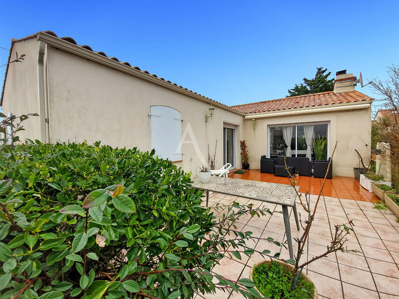 Maison - 98 m² - 4 pièces