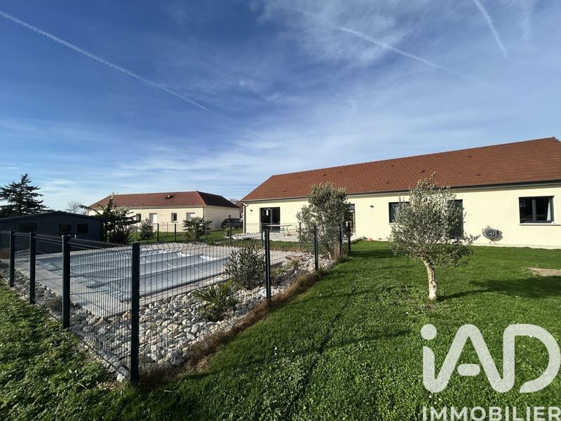 Maison - 143 m² - 7 pièces