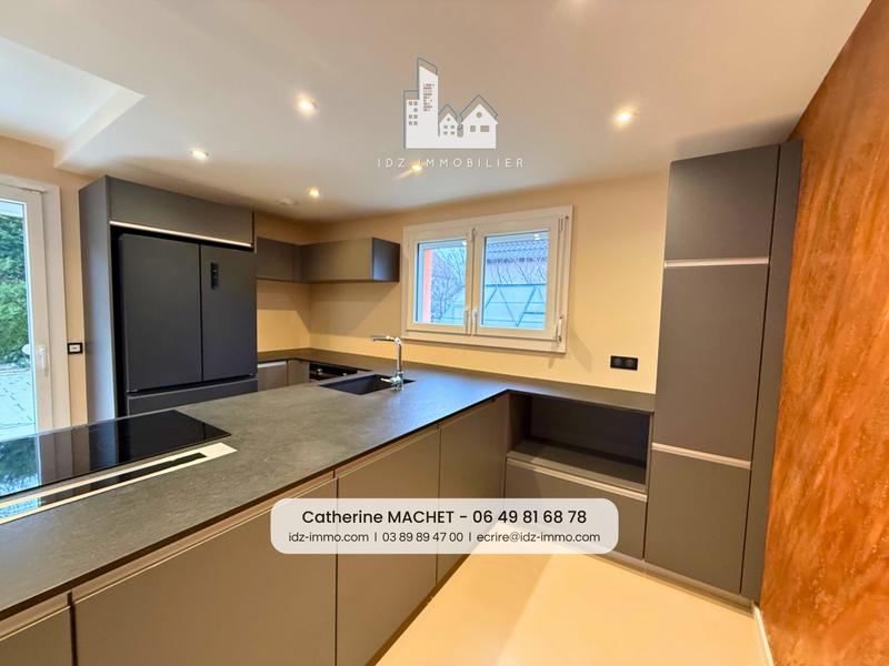 Maison - 139 m² - 5 pièces