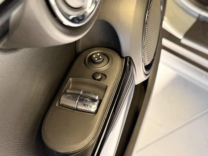 Mini Mini Hatch 3 Portes Cooper se 184 ch Essential