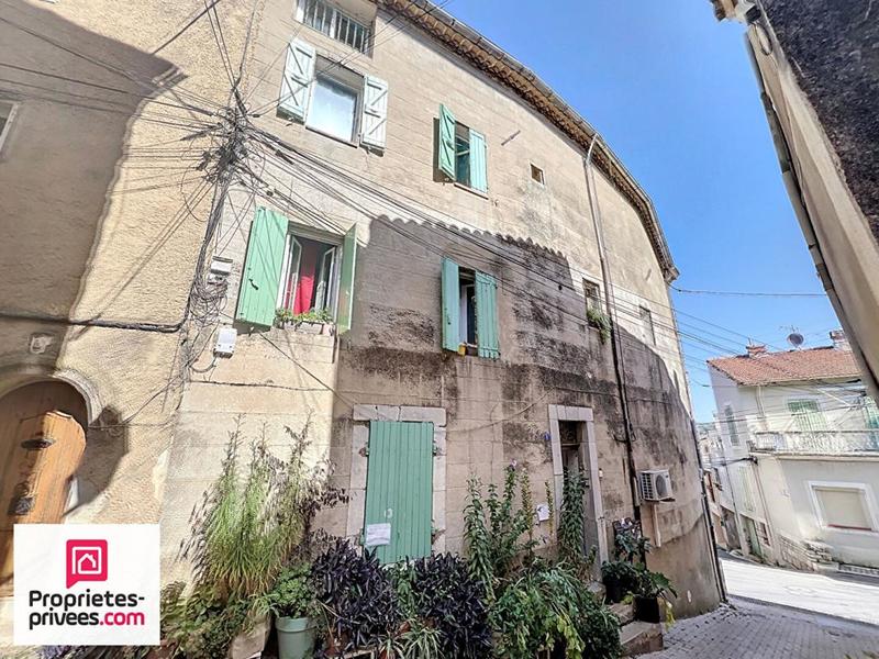 Immeuble - 220 m² - 9 pièces