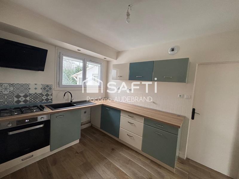 Maison - 99 m² - 5 pièces