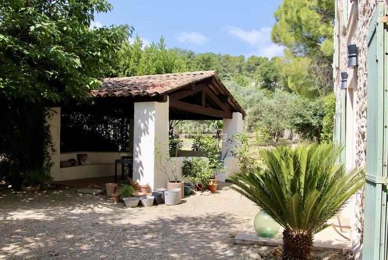 Maison - 212 m² - 6 pièces