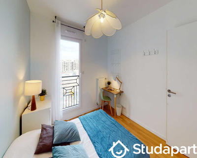 Chambre - 90 m² - 1 pièce