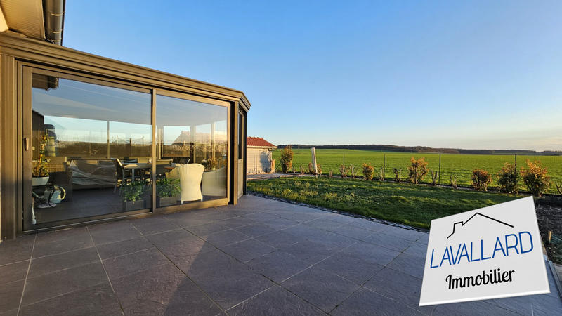 Maison - 156 m² - 7 pièces