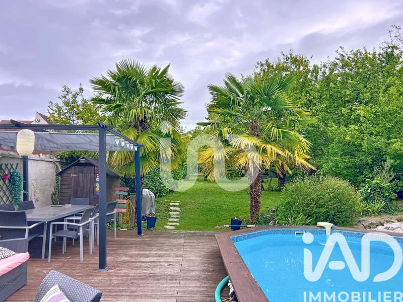 Maison - 140 m² - 8 pièces