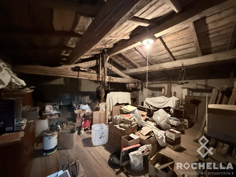 Maison ancienne - 310 m² - 10 pièces