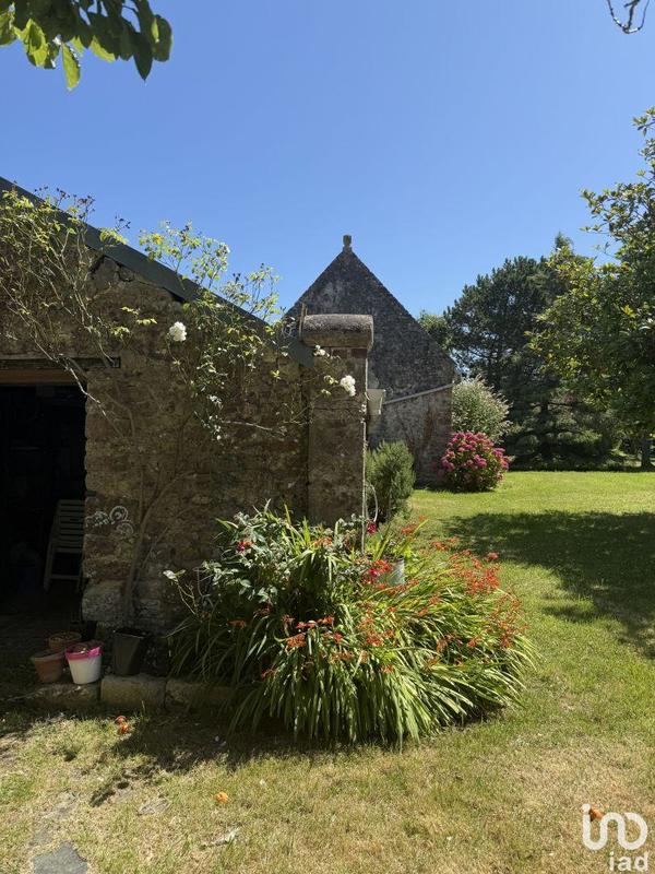 Maison - 496 m² - 14 pièces