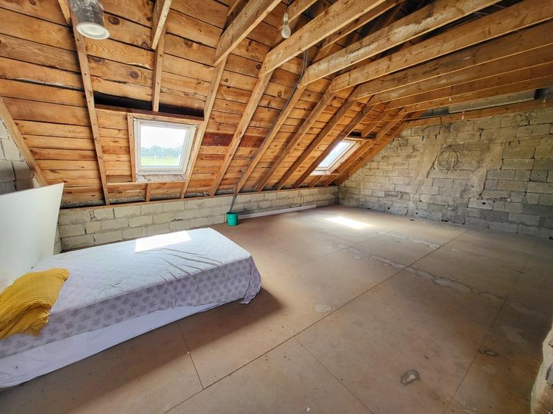 Maison - 95 m² - 5 pièces