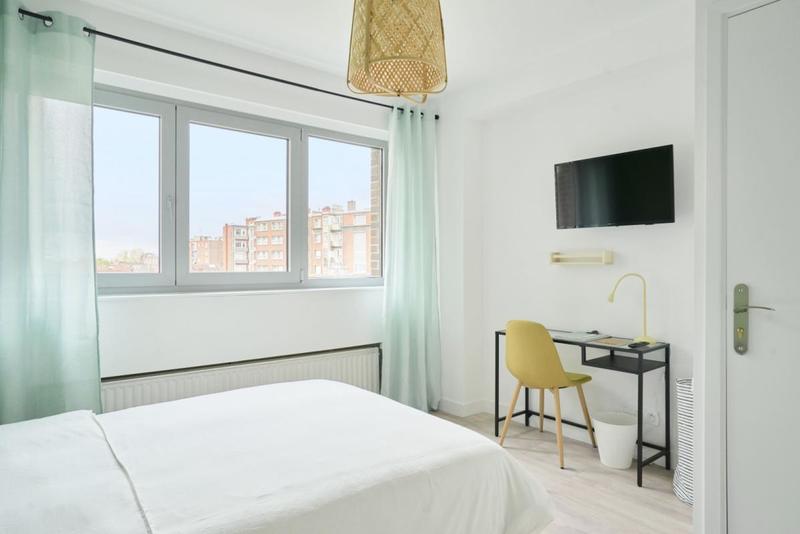 Appartement - 100 m² - 6 pièces