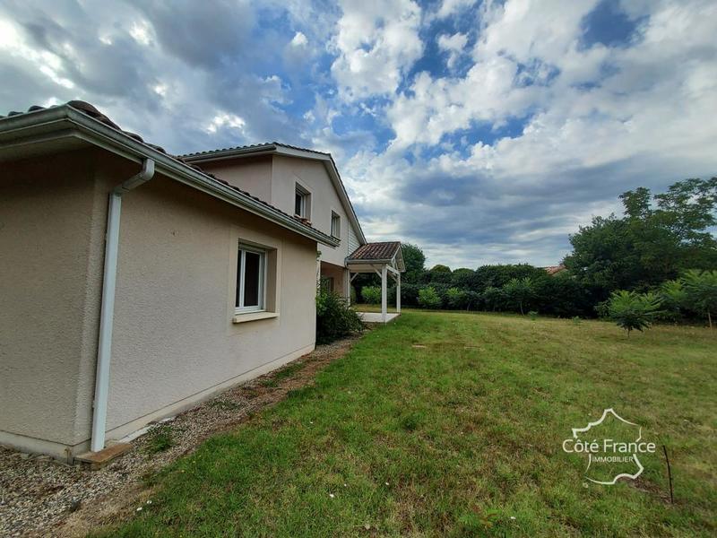 Maison - 160 m² - 6 pièces