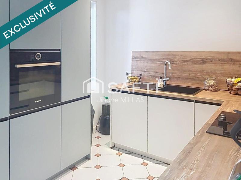 Maison - 301 m² - 11 pièces