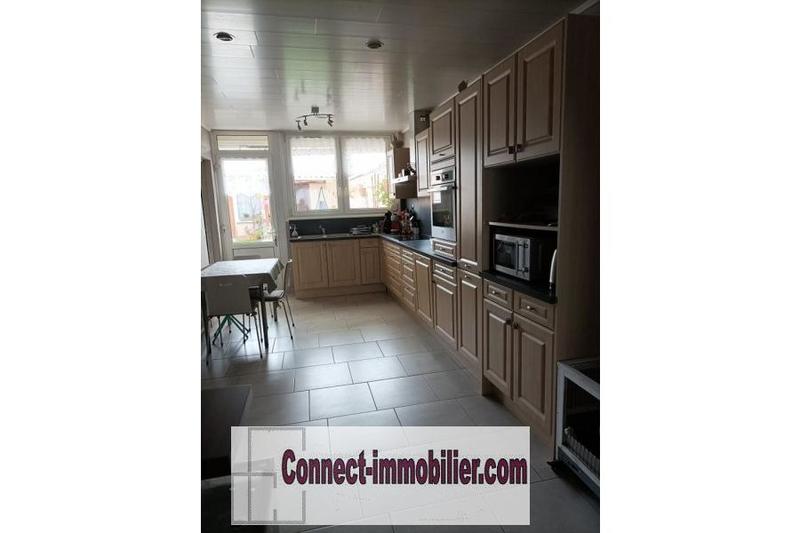 Maison - 138 m² - 6 pièces