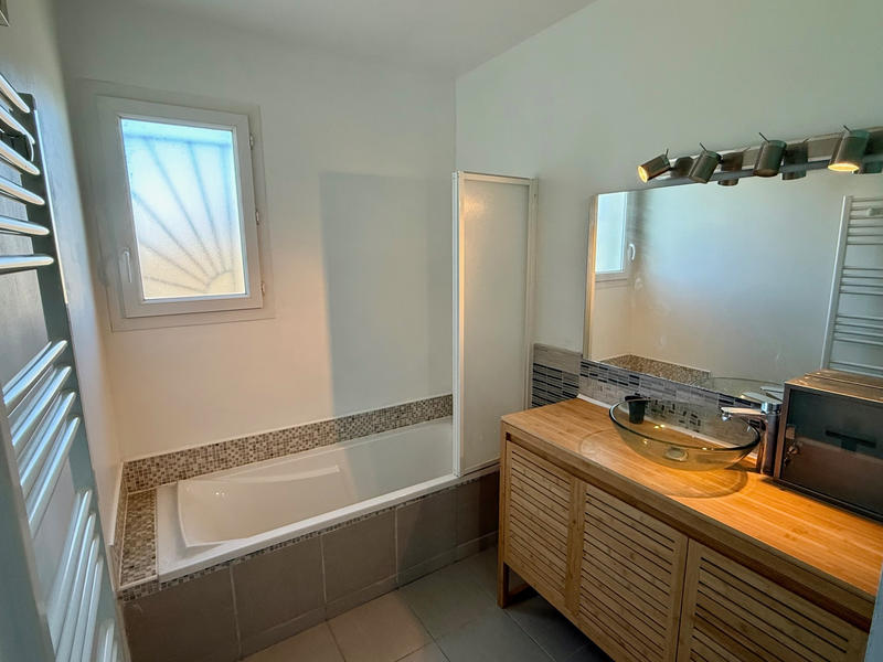 Villa - 155 m² - 6 pièces