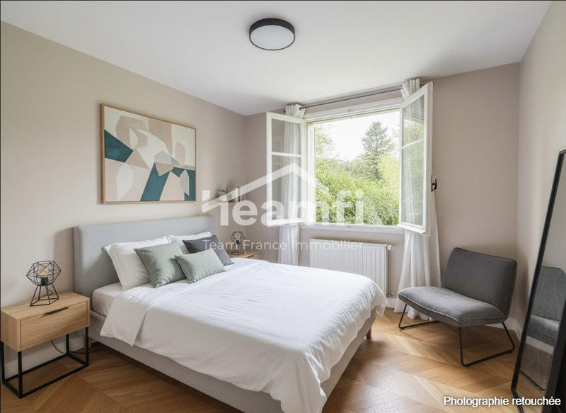 Maison - 114 m² - 7 pièces