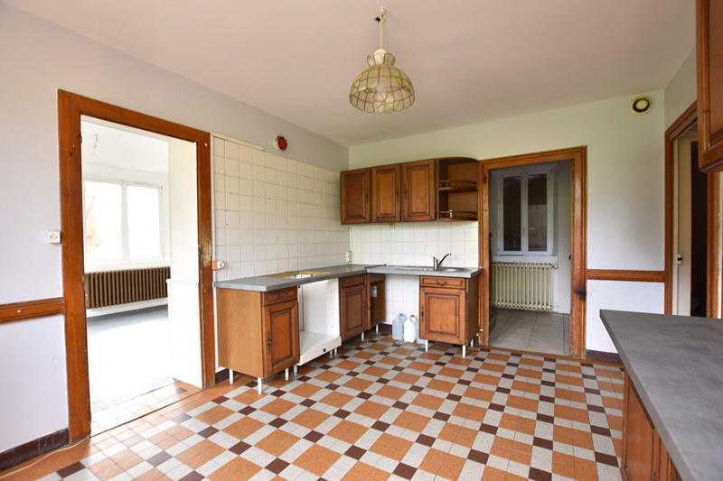 Maison - 110 m² - 7 pièces