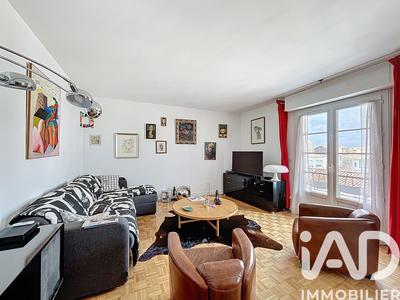 Appartement - 181 m² - 7 pièces