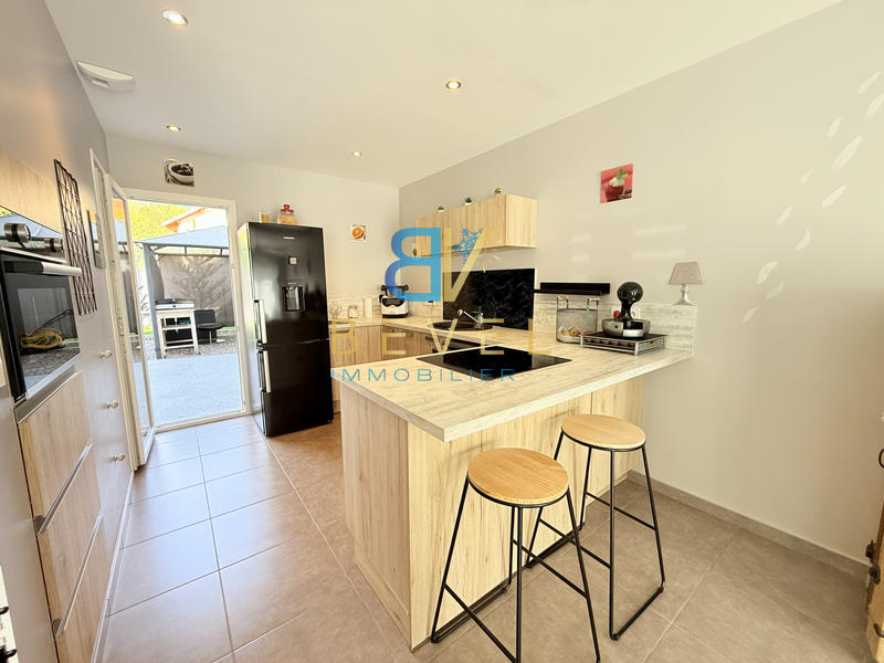 Maison - 96 m² - 4 pièces