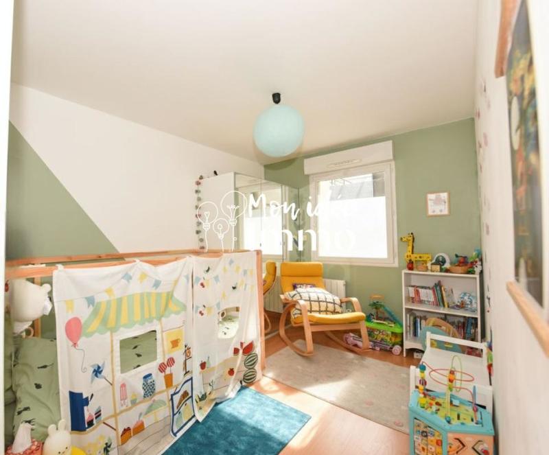 Appartement - 94 m² - 4 pièces