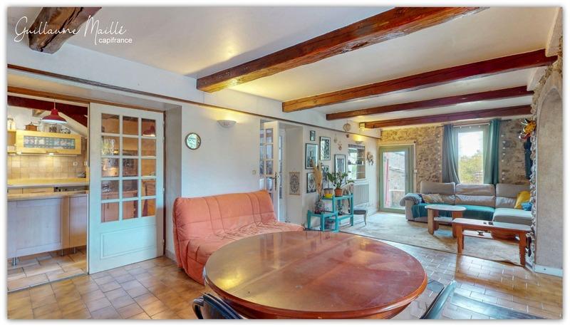 Maison de village - 171 m² - 7 pièces