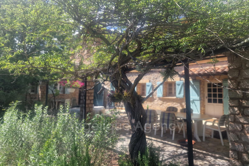 Maison - 191 m² - 6 pièces