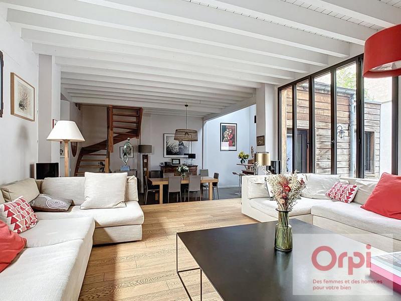 Maison - 176 m² - 6 pièces