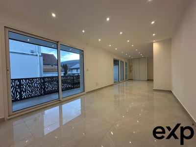 Appartement - 105 m² - 4 pièces