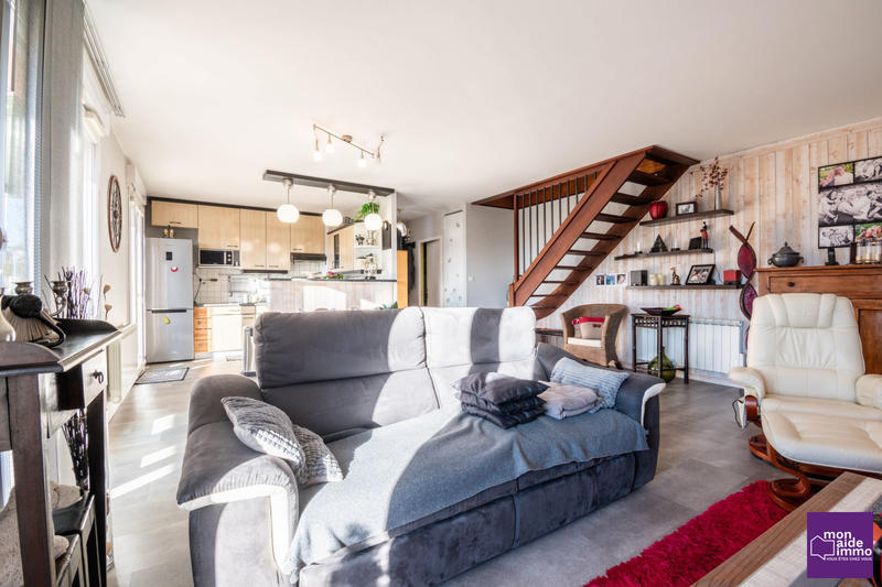 Appartement - 83 m² - 4 pièces