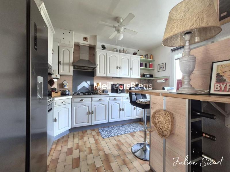 Maison - 95 m² - 4 pièces