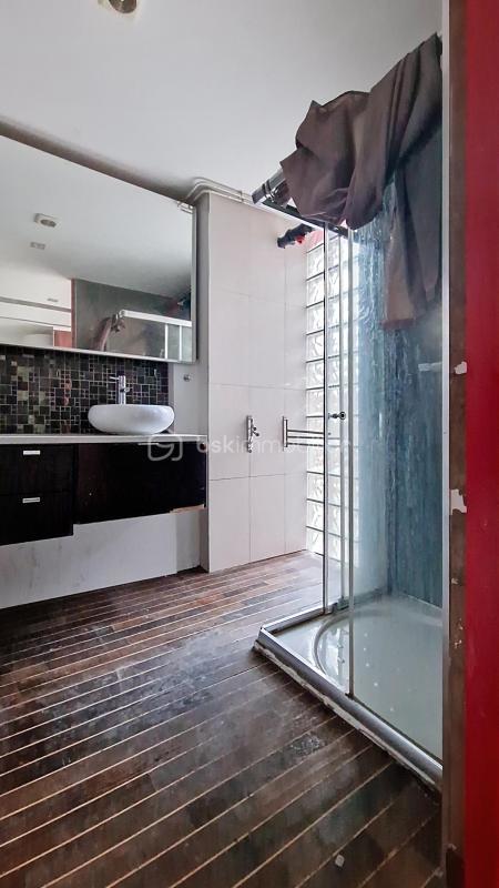 Loft - 140 m² - 6 pièces